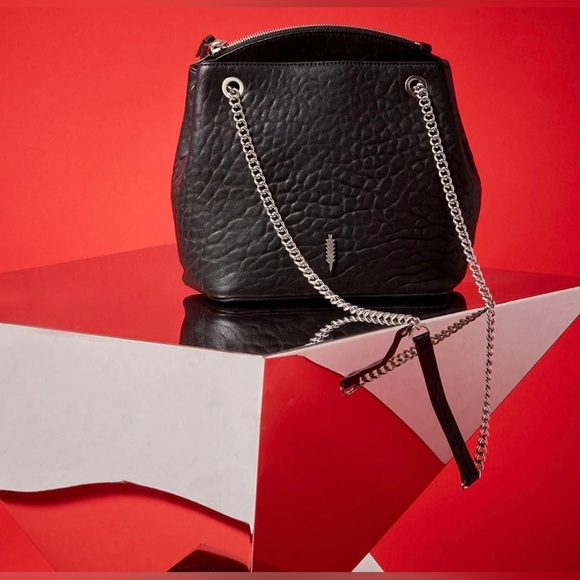 Thacker New York Quinn
Crossbody Black Jewelry - Picture 1 of 13